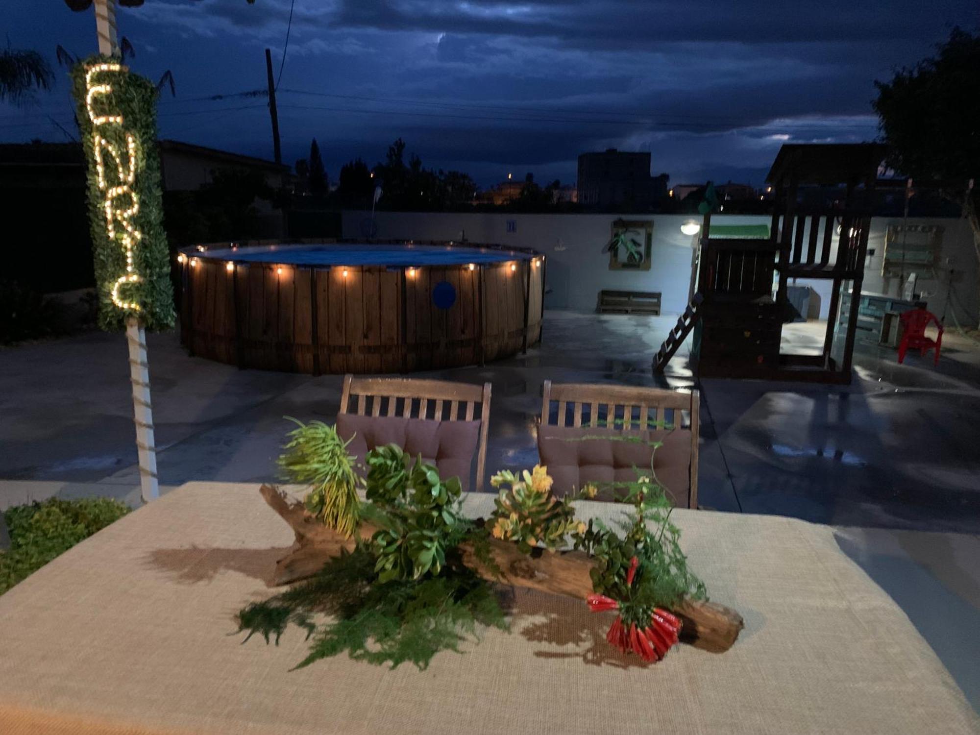 Casa Enric , Con Zona Infantil, Piscina Y Parking Privado Guest House Deltebre Ngoại thất bức ảnh