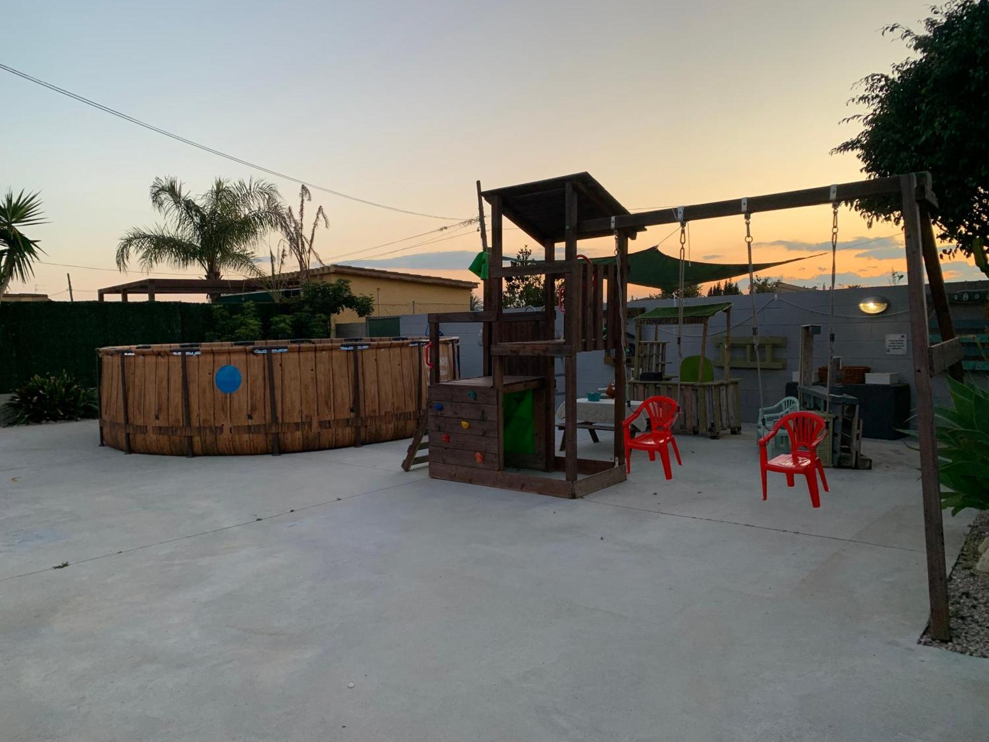 Casa Enric , Con Zona Infantil, Piscina Y Parking Privado Guest House Deltebre Ngoại thất bức ảnh